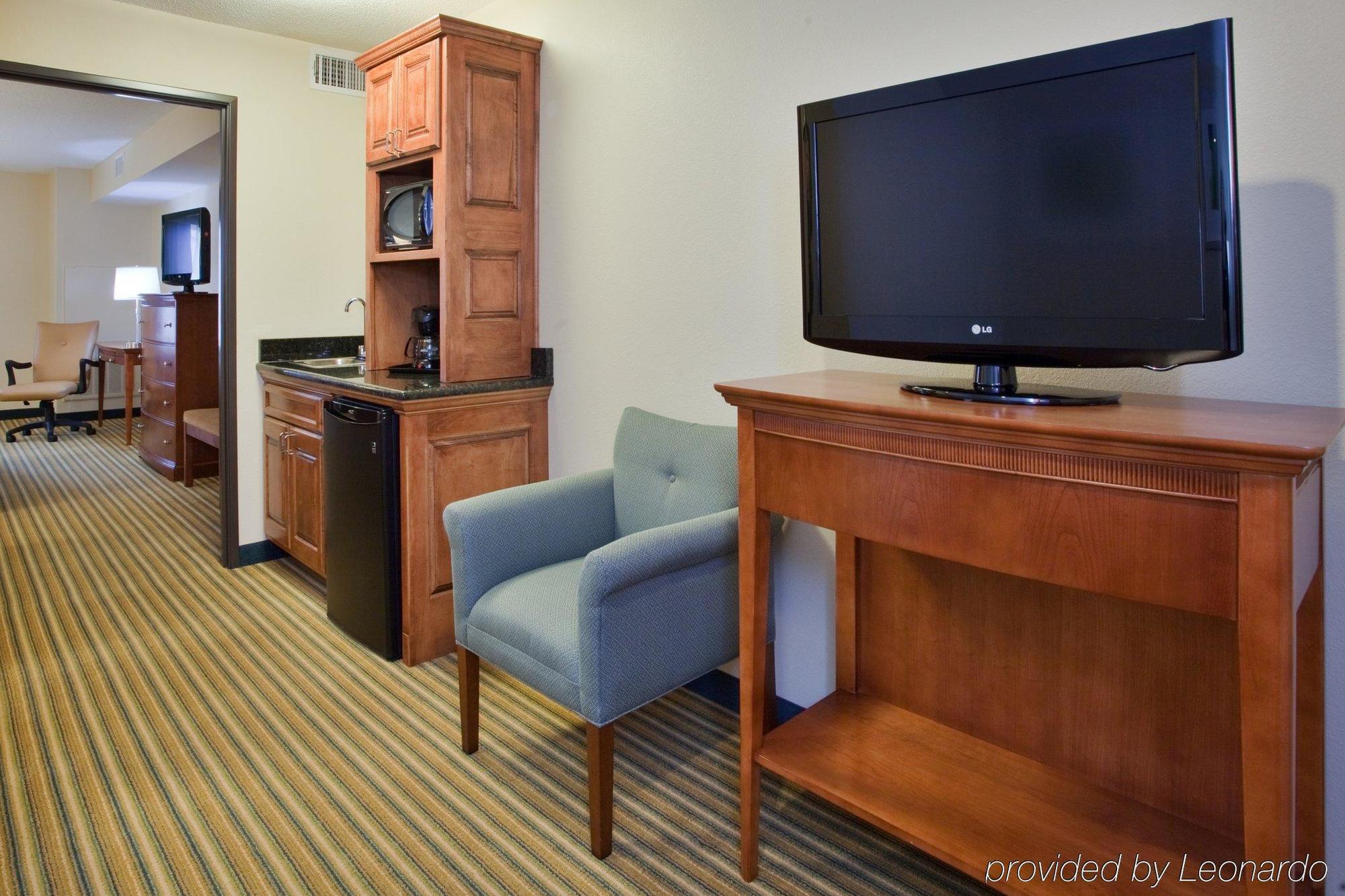 Americas Best Value Inn - Fredericksburg North Esterno foto